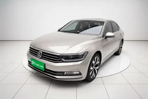 Volkswagen Magotan 2016