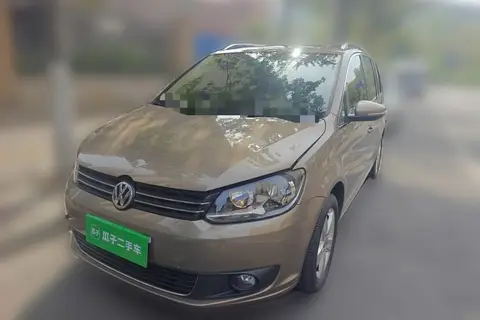 Volkswagen Touran 2016