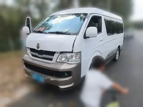 Jinbei Hiace 2016