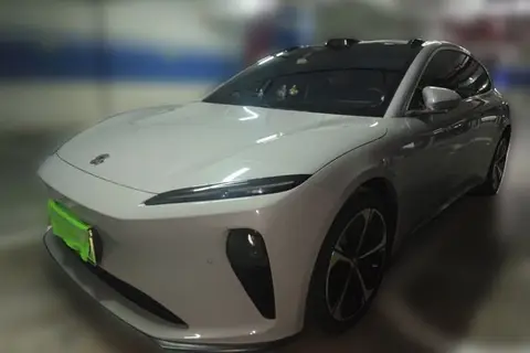 NIO ET5T 2023