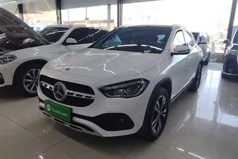 Mercedes-Benz GLA 2020