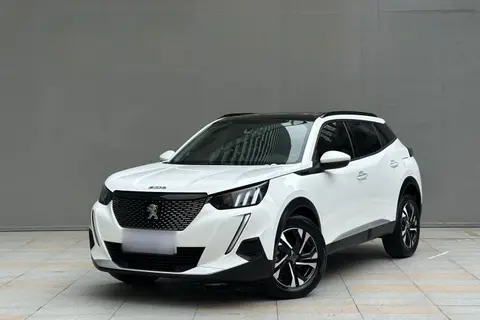 Peugeot 2008 2021