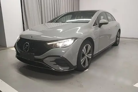 Mercedes-Benz EQE 2022