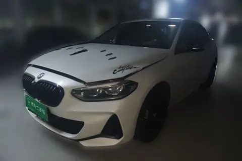 BMW 1 Series 2022