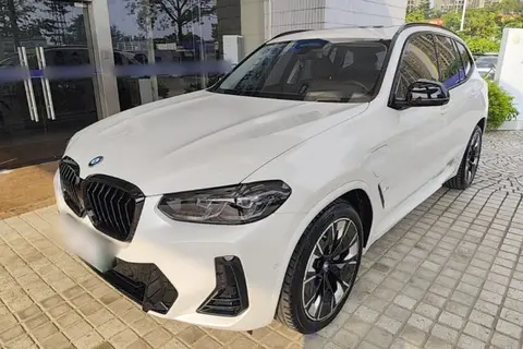 BMW iX3 2024