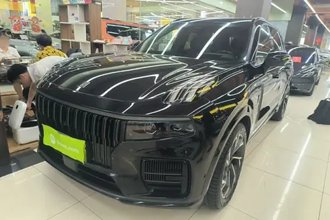 Lynk & Co 09 EM-P 2022