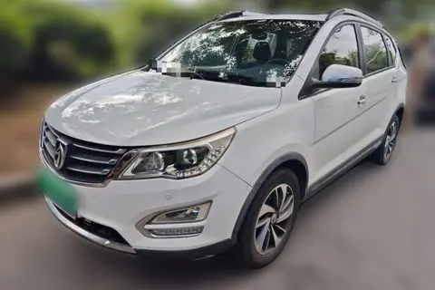 Baojun 560 2015
