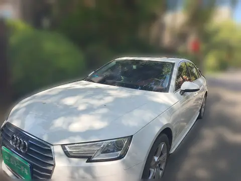Audi A4L 2017