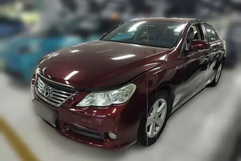 Toyota Reiz 2012