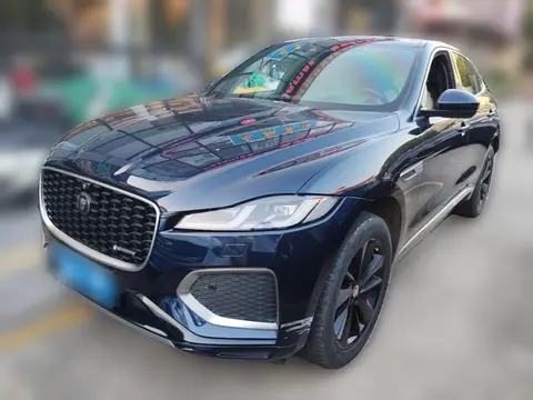 Jaguar F-PACE 2020