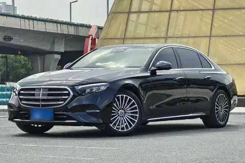 Mercedes-Benz E-Class 2024