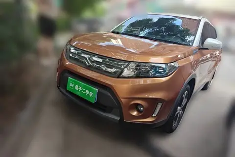 Suzuki Vitara 2015