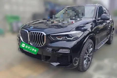 BMW X5 2021