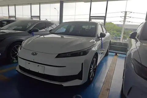 Changan Qiyuan A05 2023