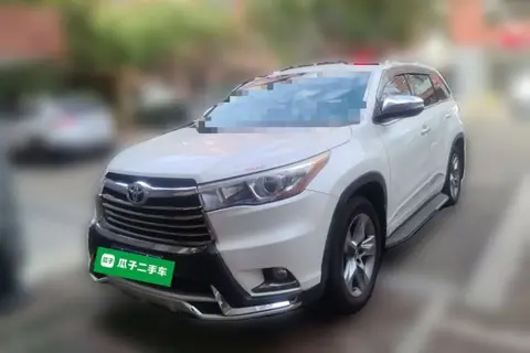 Toyota Highlander 2015