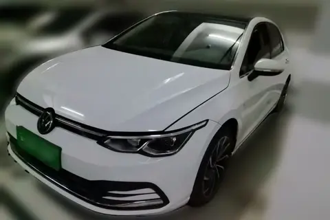 Volkswagen Golf 2022