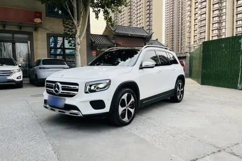 Mercedes-Benz GLB 2022