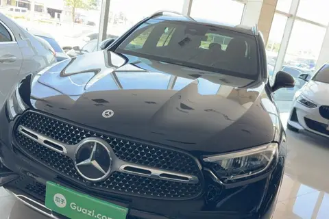 Mercedes-Benz GLC 2023