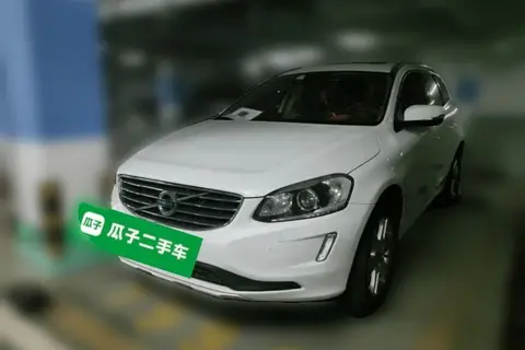 Volvo XC60 2015