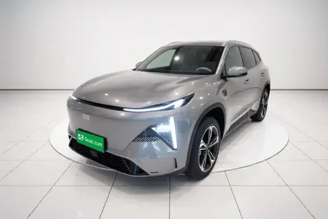 Geely L7 2024