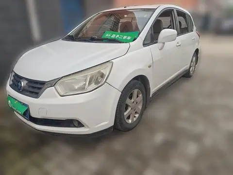 Venucia R50 2013