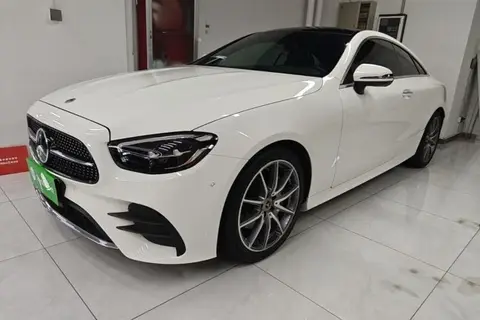Mercedes-Benz E-Class 2022