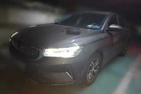 Geely Emgrand 2023