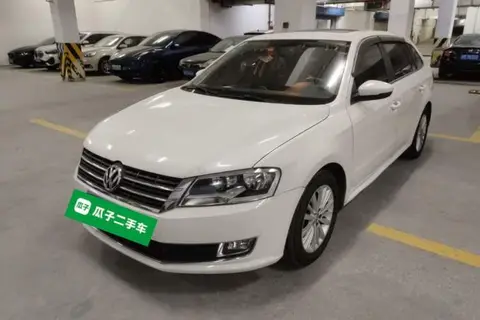 Volkswagen Gran Lavida 2015