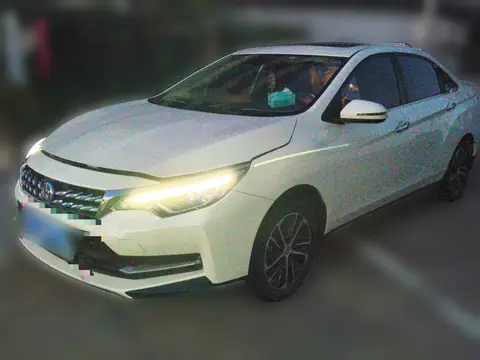 Venucia D60 2018