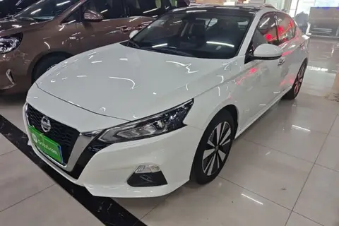Nissan Teana 2023