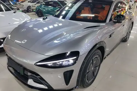 Xiaomi YU7 2025