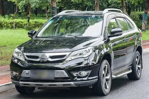 BYD S7 2015