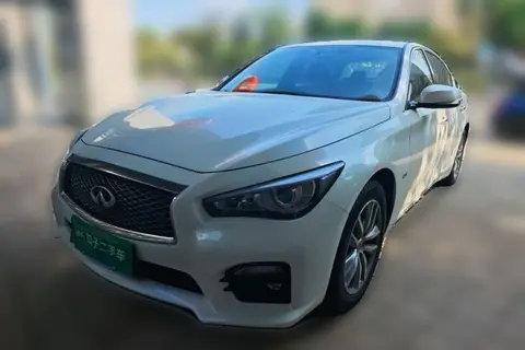 Infiniti Q50L 2016