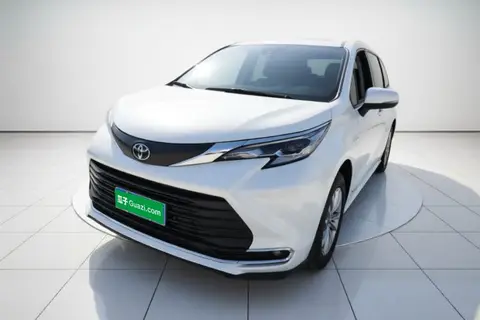 Toyota SIENNA 2023