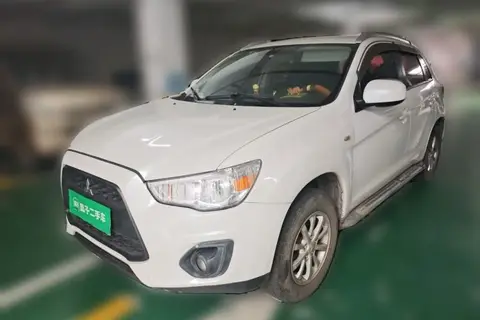 Mitsubishi ASX 2015