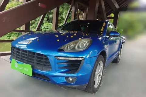 Porsche Macan 2016
