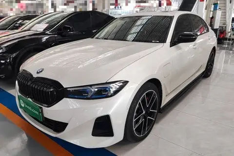 BMW i3 2024