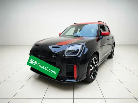 MINI JCW COUNTRYMAN 2024