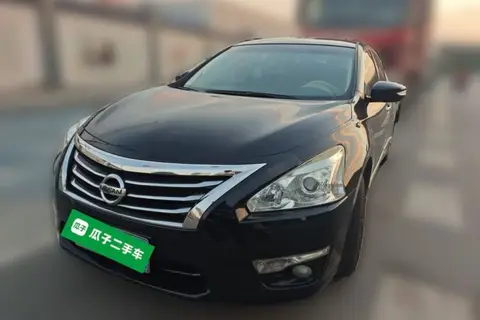 Nissan Teana 2015