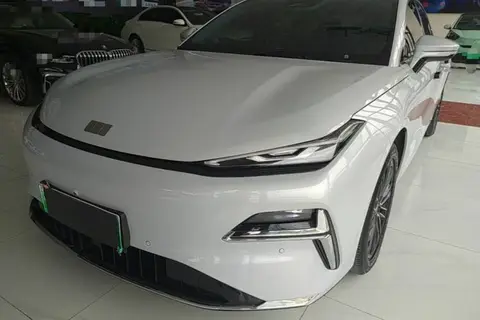 Geely Galaxy Starshine 8 2025