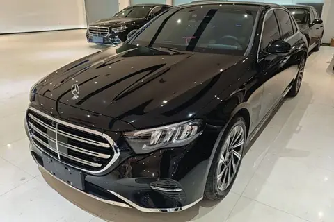 Mercedes-Benz E-Class 2024
