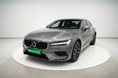 Volvo S60 2021