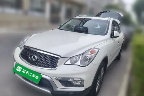 Infiniti QX50 2015
