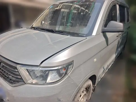 Wuling Hongguang V 2022