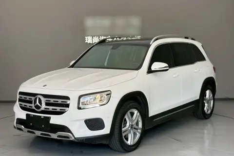 Mercedes-Benz GLB 2021
