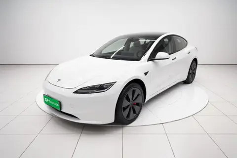 Tesla Model 3 2026