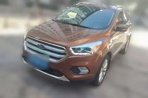 Ford Kuga 2016