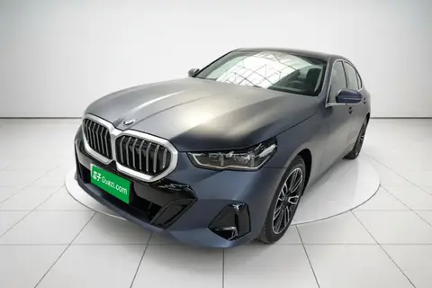 BMW 5 Series 2025