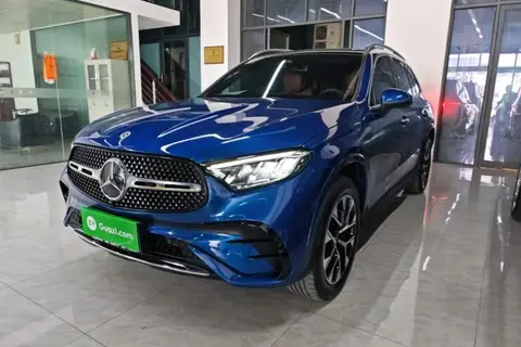 Mercedes-Benz GLC 2023