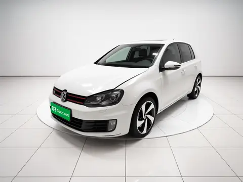 Volkswagen Golf GTI 2011